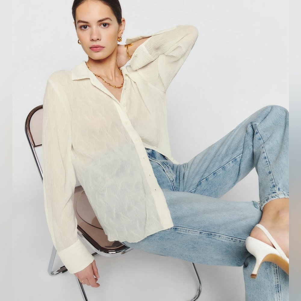 NWOT Reformation Sky Top in Crinkle Ivory (M)